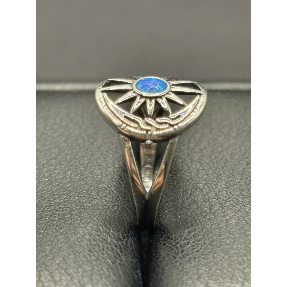 New Condition Sterling Silver Lab Blue Opal Sun Moon Ring Size 7 G29